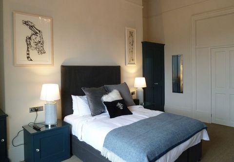 Others Edgar Townhouse