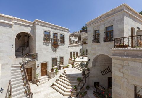 Lain-lain Magic Cave House