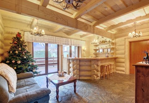 Others Willa U Jadzi