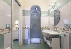 Others 5 La Sorgente del Sole