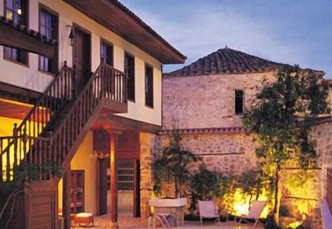 Lain-lain Tekeli Konakları