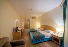 其他 6 Aska Just In Beach – All Inclusive