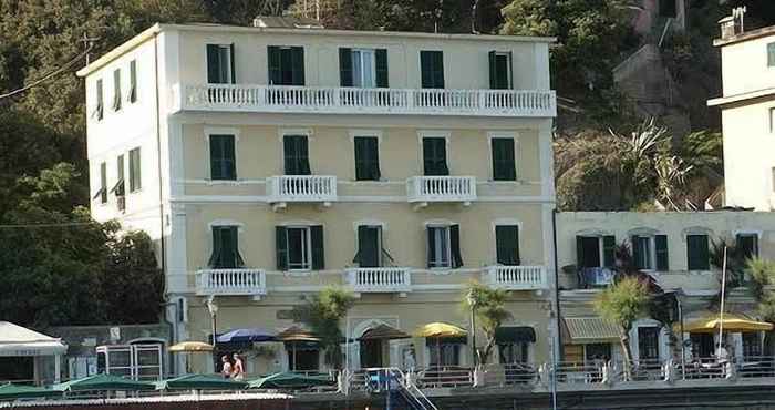 Lainnya Hotel Baia