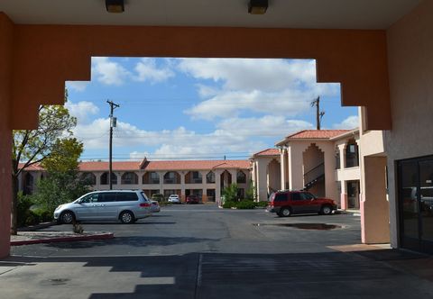 Others Luxury Inn