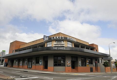 Others The Lakes Hotel
