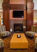 Lobi Best Western Plus Finger Lakes Inn & Suites