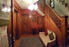 Others 2 Li-Li Bed & Breakfast