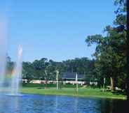 Lainnya 7 Riverside Oaks Golf Resort