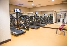 其他 6 Grand Aras Hotel & Suites