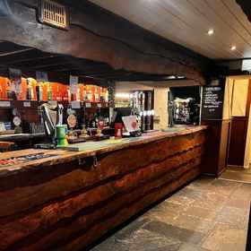 Primary image1The Ancient Mariner,EDF Energy Hinkley Point Power Station飯店