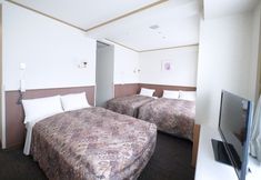 기타 7 U Community Hotel