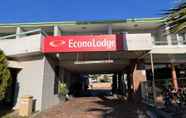 Others 6 Econo Lodge Rivervale