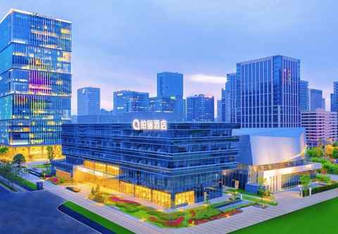 Others The Qube Hotel