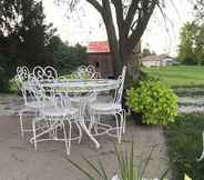 Others 5 Nauvoo Grand Bed & Breakfast