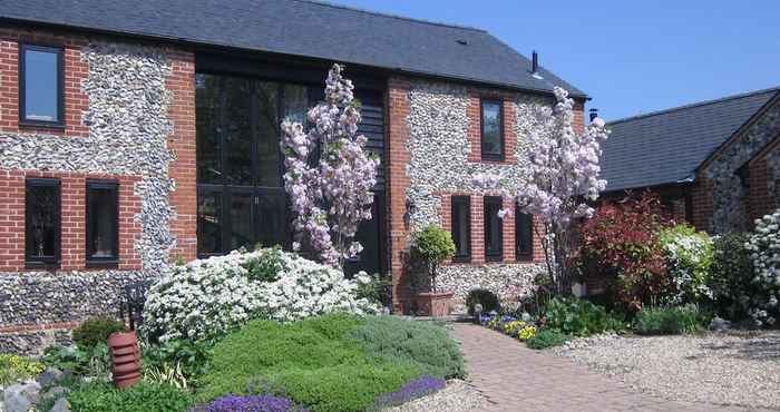 Others Bloodstock Barn