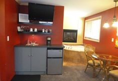 Others 7 Kellar House