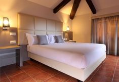 其他 4 Hearth Hotel