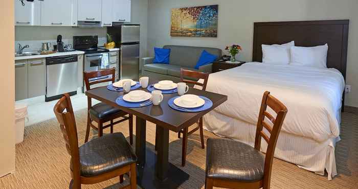 อื่นๆ Wasaga Riverdocks Hotel Suites