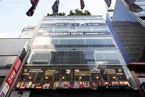 Ekonomy Hotel Myeongdong premier