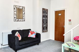 Others 4 United Lodge Hotel & Apartments