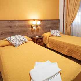 Primary image 1 Hostal Edreira, Tres Cantos Hotels