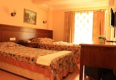 기타 5 Scala Hotel