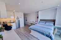 Others Top Floor Studio-The Hub-Self Catering