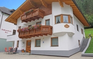 Others 4 Pircher See in See With 2 Bedrooms and 1 5 Bathrooms