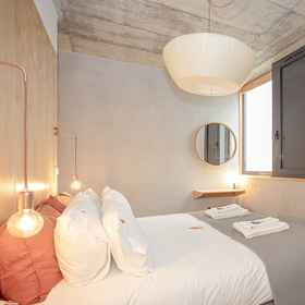 Room 1 Liiiving - Bolhão Trendy Apartment II, Santo Ildefonso Hotels