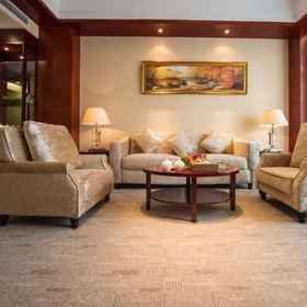 Room 1 Jinyu Hotel, Longling Xian Hotels