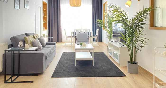 Others Stylish Flat Near Bagdat Street in Kadikoy