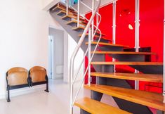 其他 6 Fascinating Flat Near City s Mall With Terrace