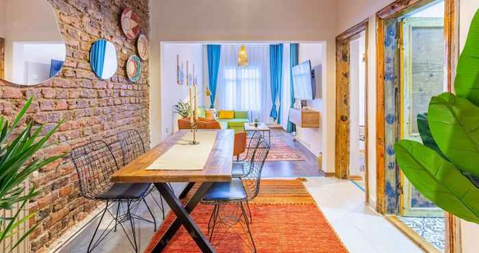 Others Central and Stylish Flat Near Istiklal Street