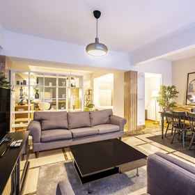 Primary image 1 Nisantasi的Missafir带后院的工作室公寓, 韦尔纳扎套房酒店 酒店