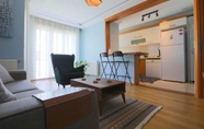 อื่นๆ 7 Modern and Stylish Flat With Balcony in Atasehir