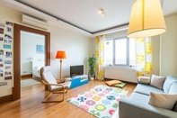 อื่นๆ Vibrant Residance Flat With City View in Umraniye