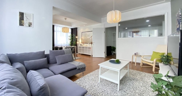 Others Exquisite Flat Near Bagdat Street in Kadikoy