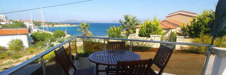 Khác Vibrant Flat With Sea View Near Sea in Cesme