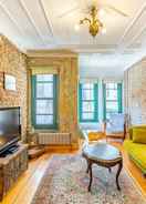 Imej utama Historic House Near Popular Landmarks in Balat