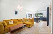 Others 7 Stylish and Spacious 3 Bedroom Garden Flat in Fulham