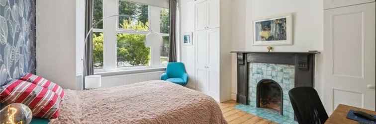 Others Stylish and Spacious 3 Bedroom Garden Flat in Fulham