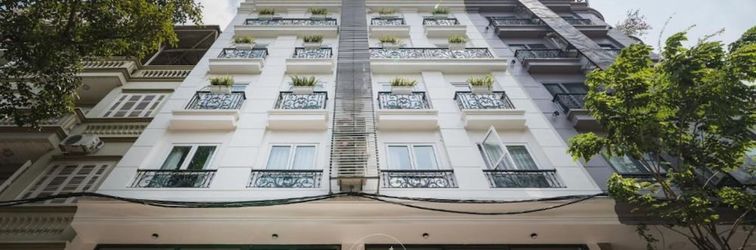 Others Lux Westlake Studio