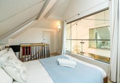 Lain-lain 4 Unique 2 Bedroom Converted Artist's Studio