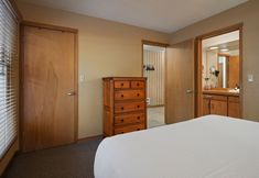 其他 4 Ski Condo 151 1 Bedroom Condo by RedAwning