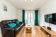 Others Bright and Comfortable 2 Bedroom Flat Oakwood