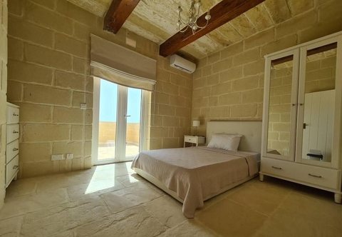 Others Farmhouse Villa in Gozo With Large Pool & Garden