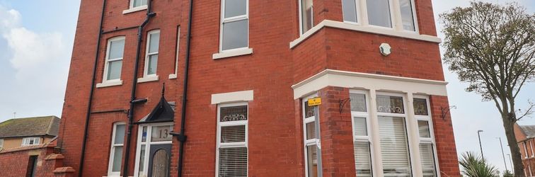 อื่นๆ Yewdale