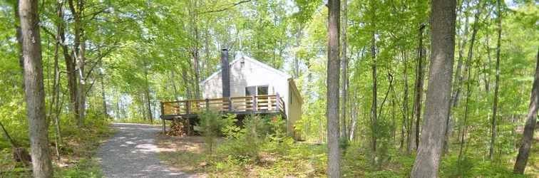 Khác A Humble Abode - A Modern Woodsy Retreat