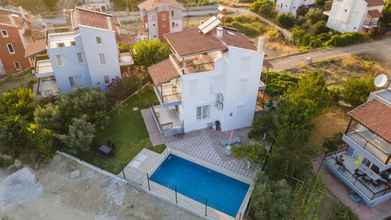 Lain-lain 4 Lovely Villa With Pool and Garden in Antalya