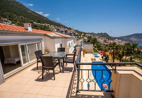 Others Lovely Flat Near Beach With Shared Pool in Kalkan